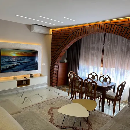 Seaside Luxury Flat In * Shëngjin